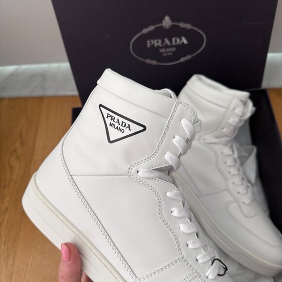 NWT Prada High Top Sneakers White Leather Lace Up Sz 41 - Picture 5 of 10